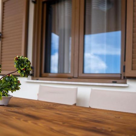 Sea View Apartment Grek Nea 3 Nea Roda Exteriör bild