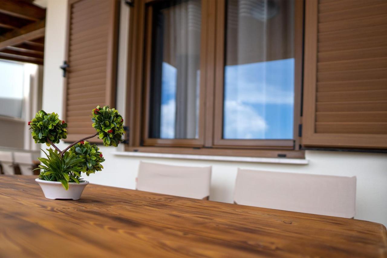 Sea View Apartment Grek Nea 3 Nea Roda Exteriör bild